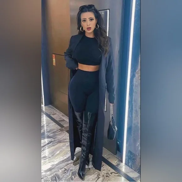 Meet The Posher, Amanda S. - Picture 12 of 16